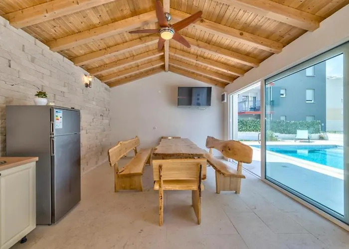 Maestral 3 Apartman *